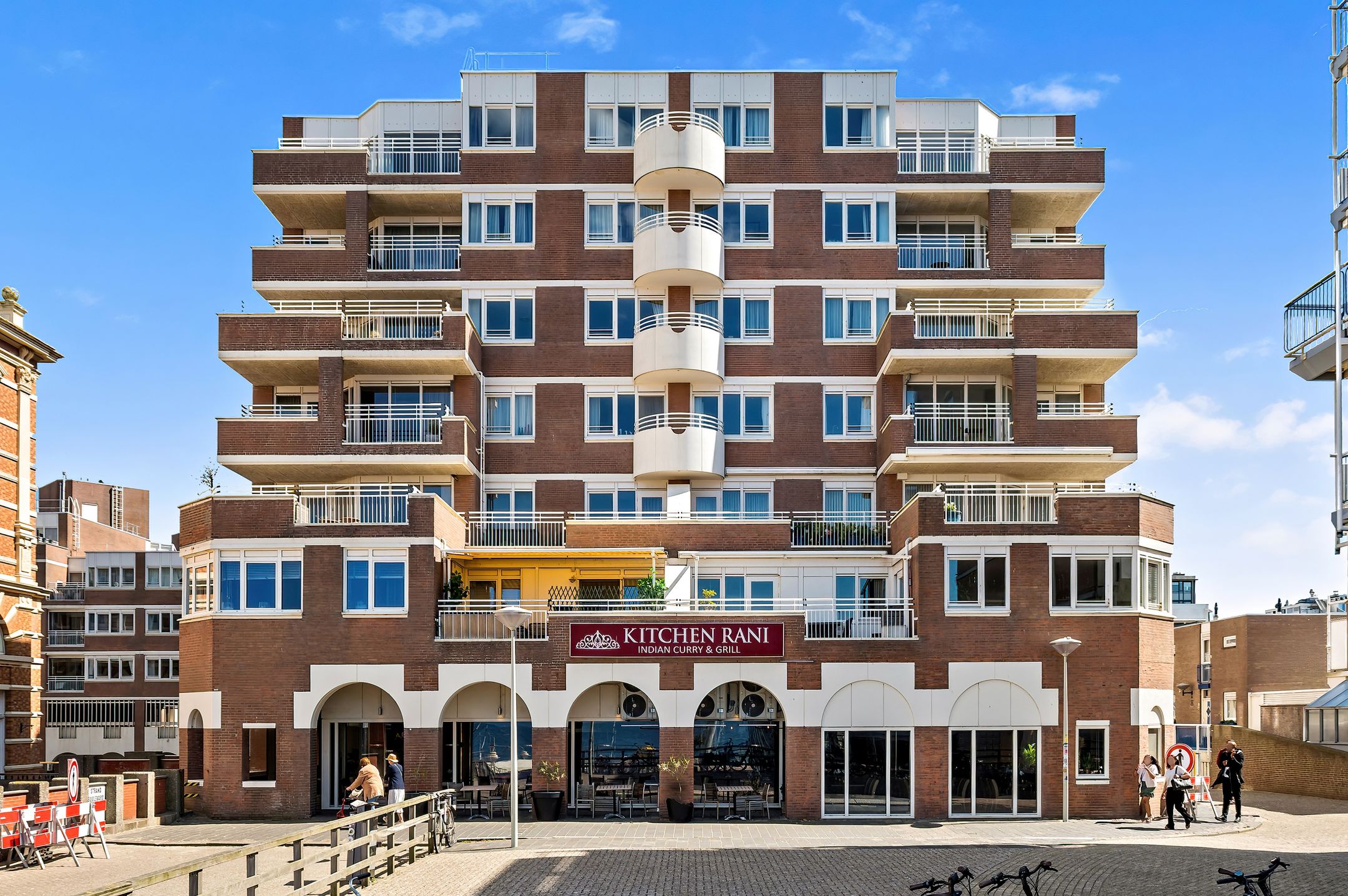 Gevers Deynootplein 218 