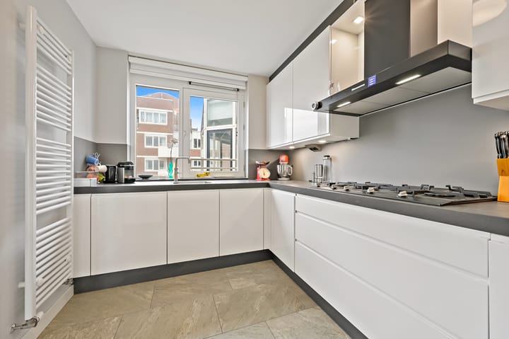 Foto 18 van Gevers Deynootplein 218