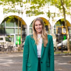 Fleur van Esch - NVM Assistant Real Estate Agent