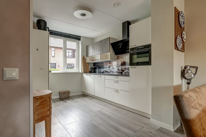 Photo 10 of Sint Marcusstraat 3