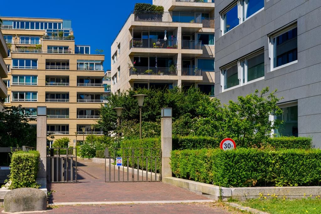 Foto 17 van Hammarbystraat 36