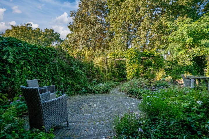 Foto 25 van Zonegge 19 7