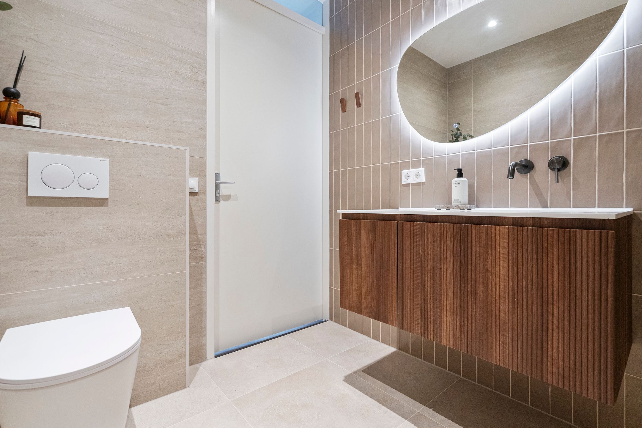 Foto 21 van Zwarte Ring 164