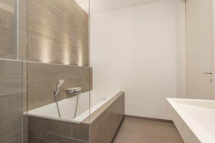 Photo 22 of Sumatrastraat 194-E