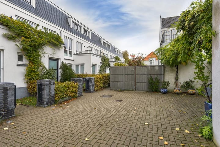 Photo 40 of Sumatrastraat 194-E