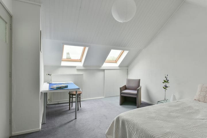 Foto 15 van Traviatastraat 47