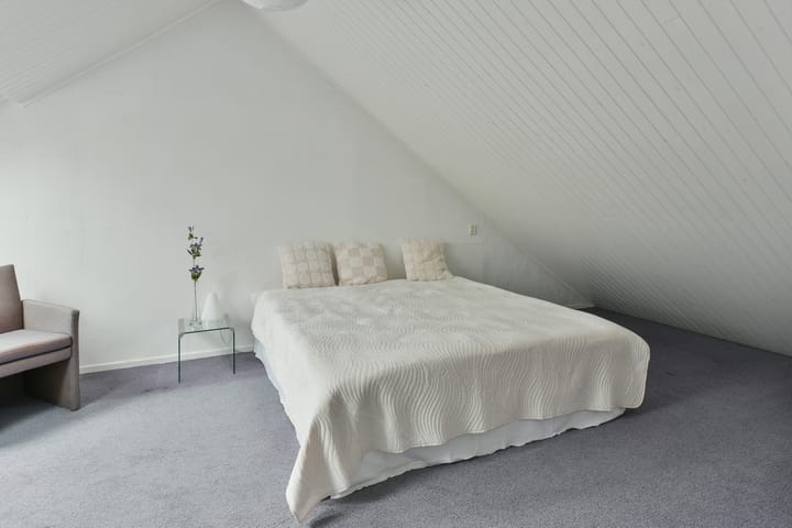 Foto 16 van Traviatastraat 47