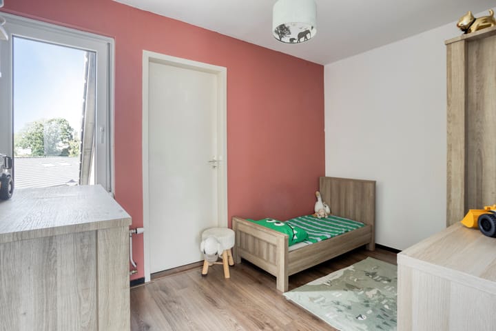 Photo 13 of De Sauveurstraat 27