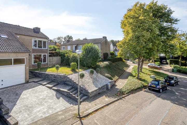 Photo 21 of De Sauveurstraat 27