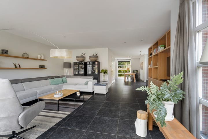 Foto 12 van Hoogveen 86