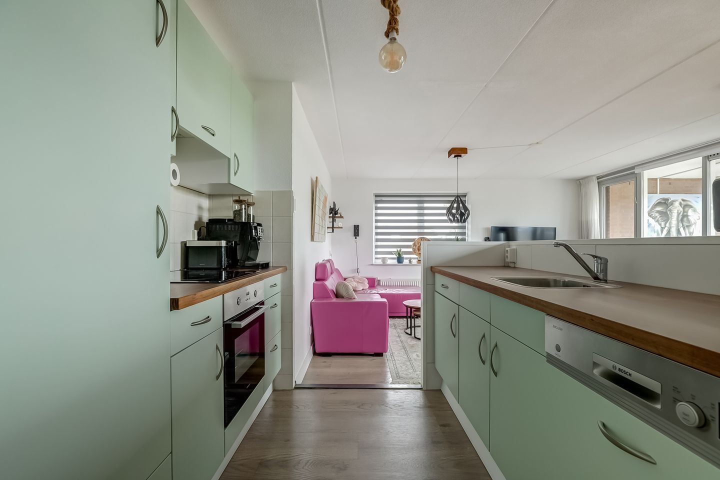 Foto 10 van Leeuweriklaan 124