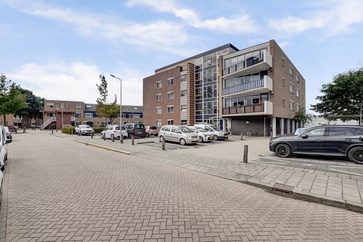 Foto 31 van Leeuweriklaan 124