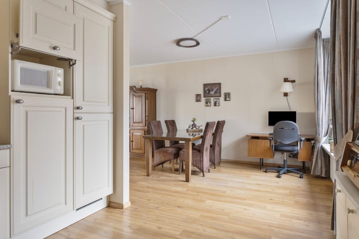 Foto 10 van Fruitstraat 42-A