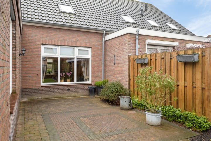 Foto 38 van Fruitstraat 42-A