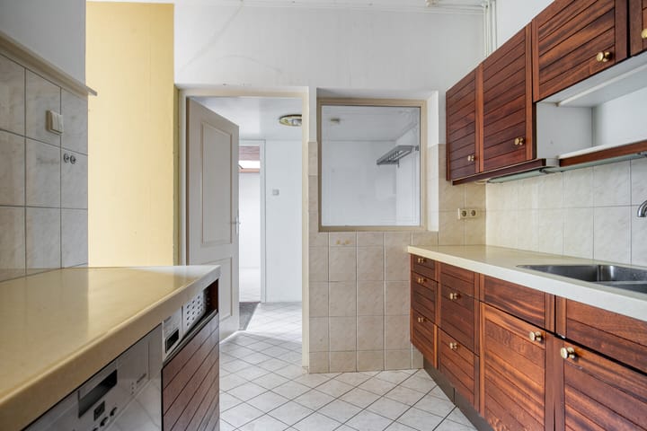 Photo 7 of De Morinel 402