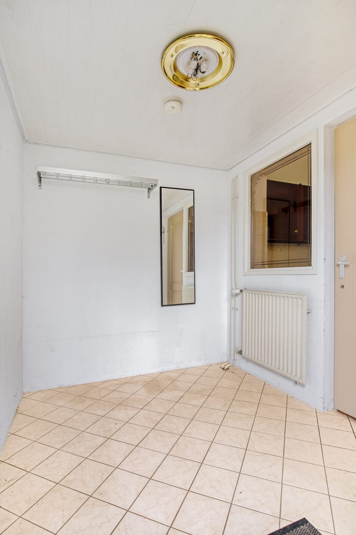 Photo 10 of De Morinel 402