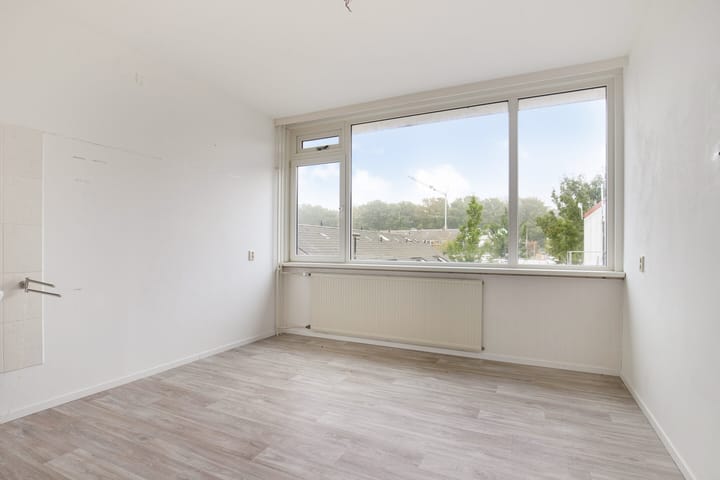 Photo 15 of De Morinel 402