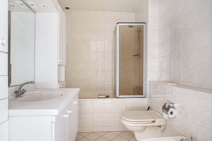 Photo 17 of De Morinel 402