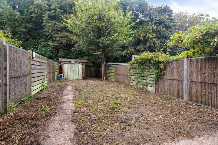 Photo 27 of De Morinel 402