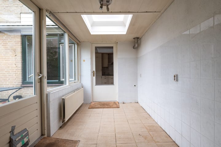 Photo 12 of Krijgsmansveld 349