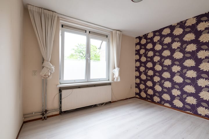 Photo 21 of Krijgsmansveld 349