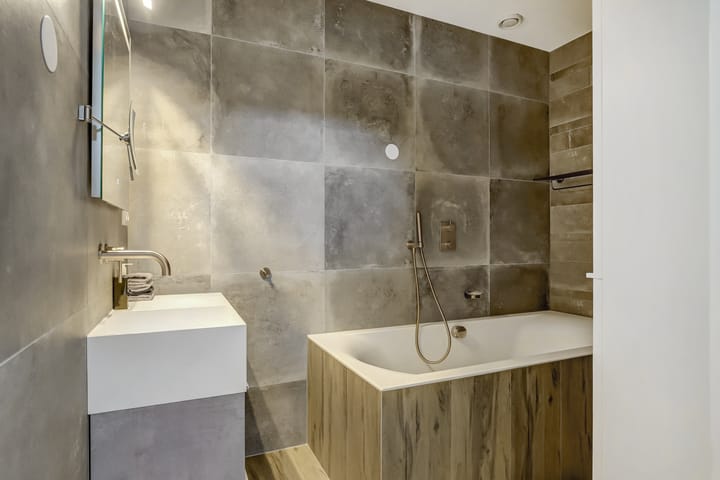 Photo 14 of Badhuislaan 73