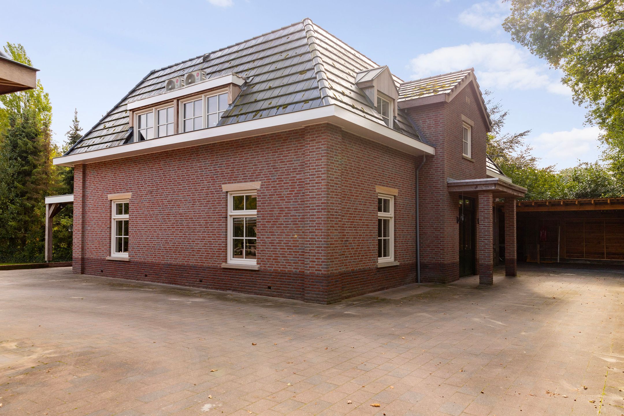 Photo 39 of Hogeweg 6-B