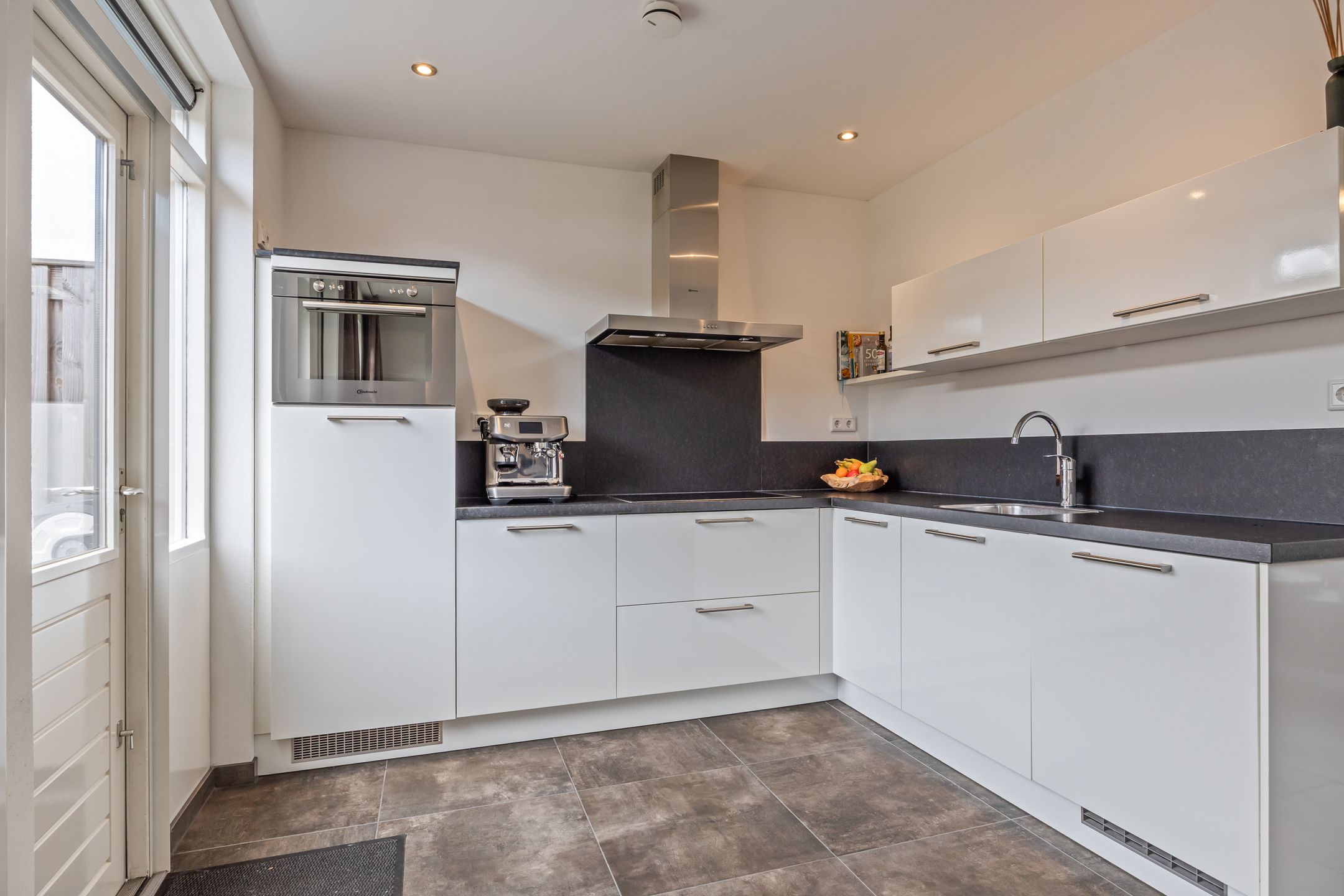 Foto 3 van Zustersveld 52