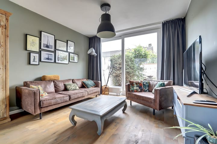 Photo 7 of Wilhelminastraat 30