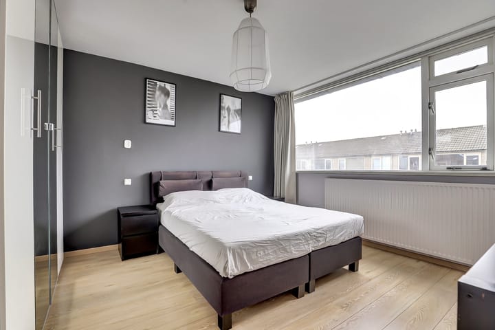 Photo 14 of Wilhelminastraat 30