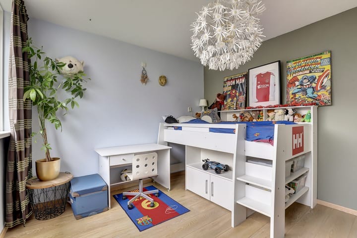 Photo 16 of Wilhelminastraat 30