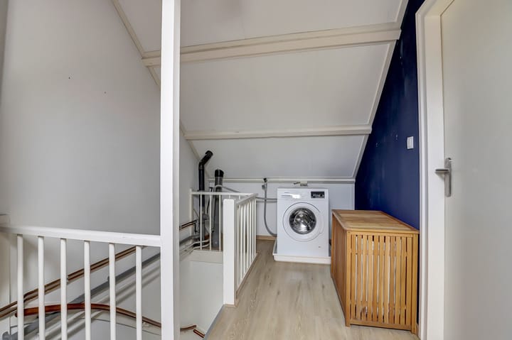 Photo 22 of Wilhelminastraat 30