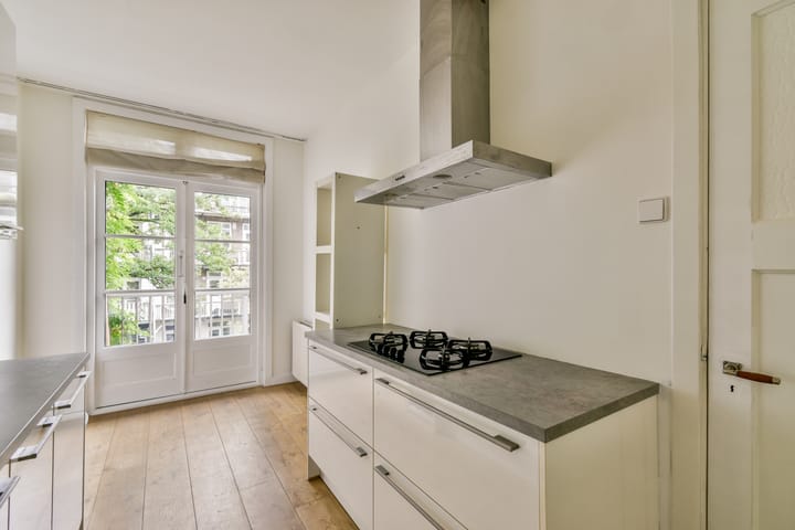 Photo 7 of Vechtstraat 179-1