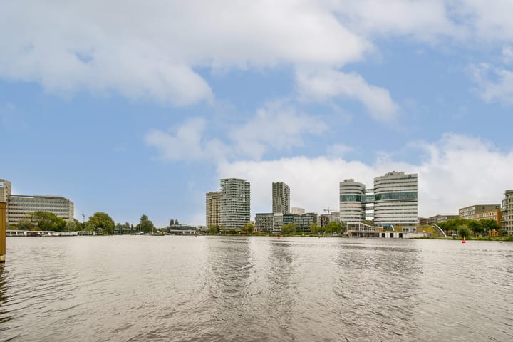 Photo 18 of Vechtstraat 179-1