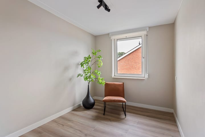 Photo 16 of Langeveenseweg 17-B