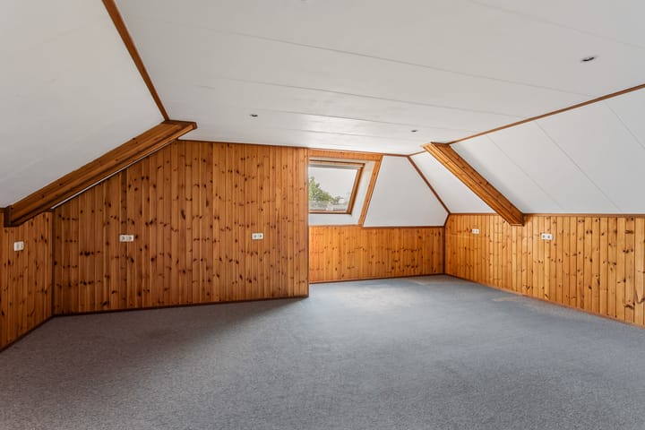 Photo 18 of Langeveenseweg 17-B