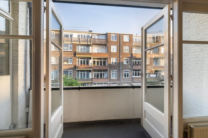 Foto 12 van Delfgaauwstraat 35-C