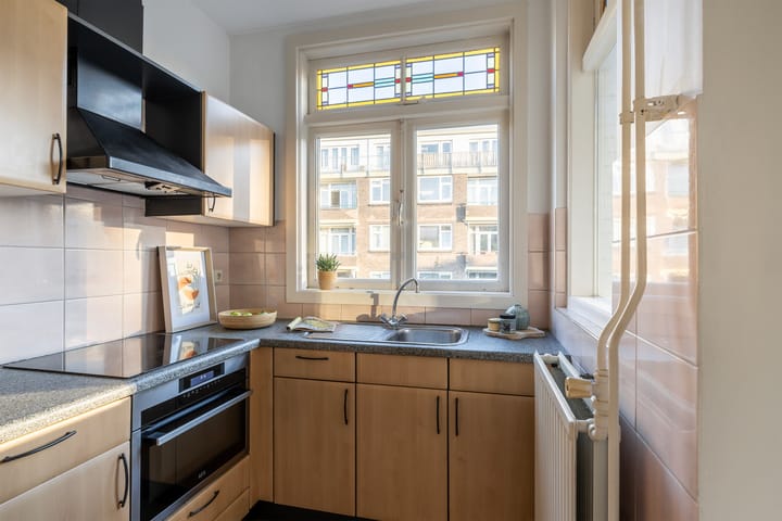 Foto 15 van Delfgaauwstraat 35-C