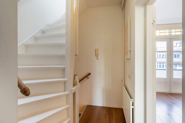 Foto 18 van Delfgaauwstraat 35-C