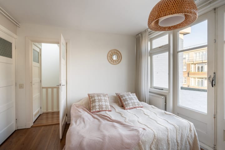 Foto 19 van Delfgaauwstraat 35-C