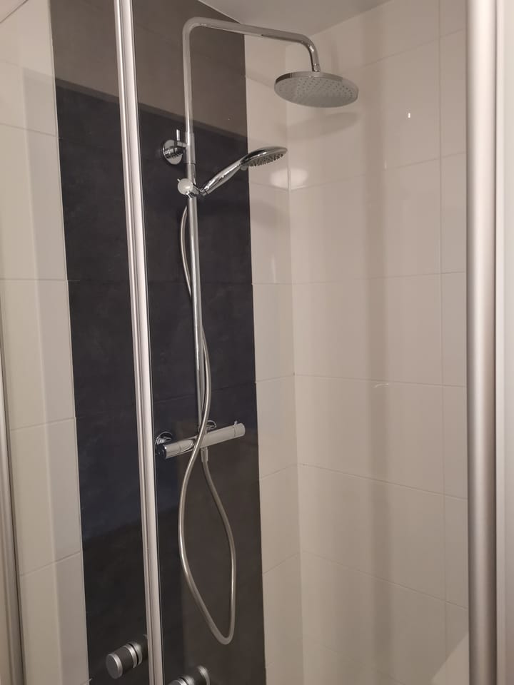 Foto 6 van Alexander Verhuellstraat 18-A