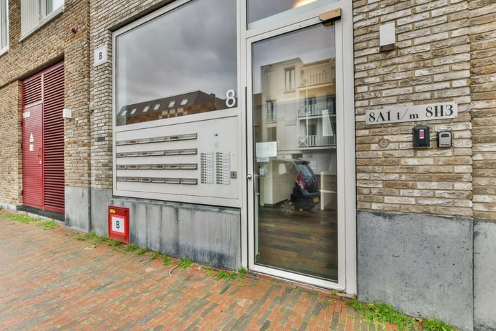 Photo 6 of Prinsesseweg 8-F1