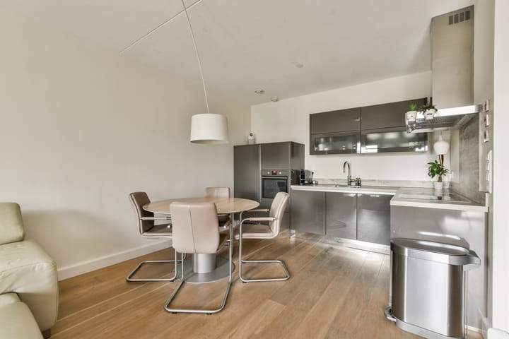 Photo 15 of Prinsesseweg 8-F1