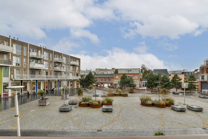 Photo 21 of Prinsesseweg 8-F1