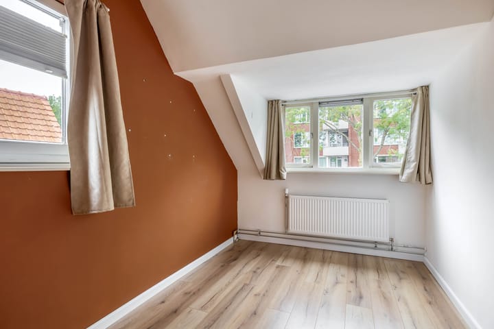 Foto 29 van IJsselmondselaan 220