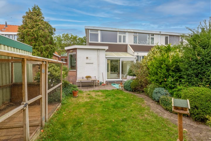 Foto 38 van IJsselmondselaan 220