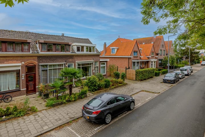 Foto 44 van IJsselmondselaan 220