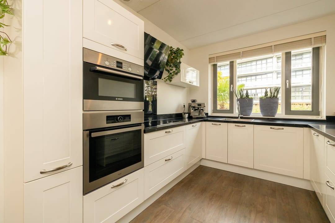 Foto 13 van Portalaan 18