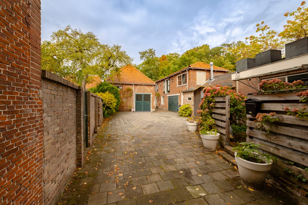 Photo 32 of Bloemendaalseweg 112