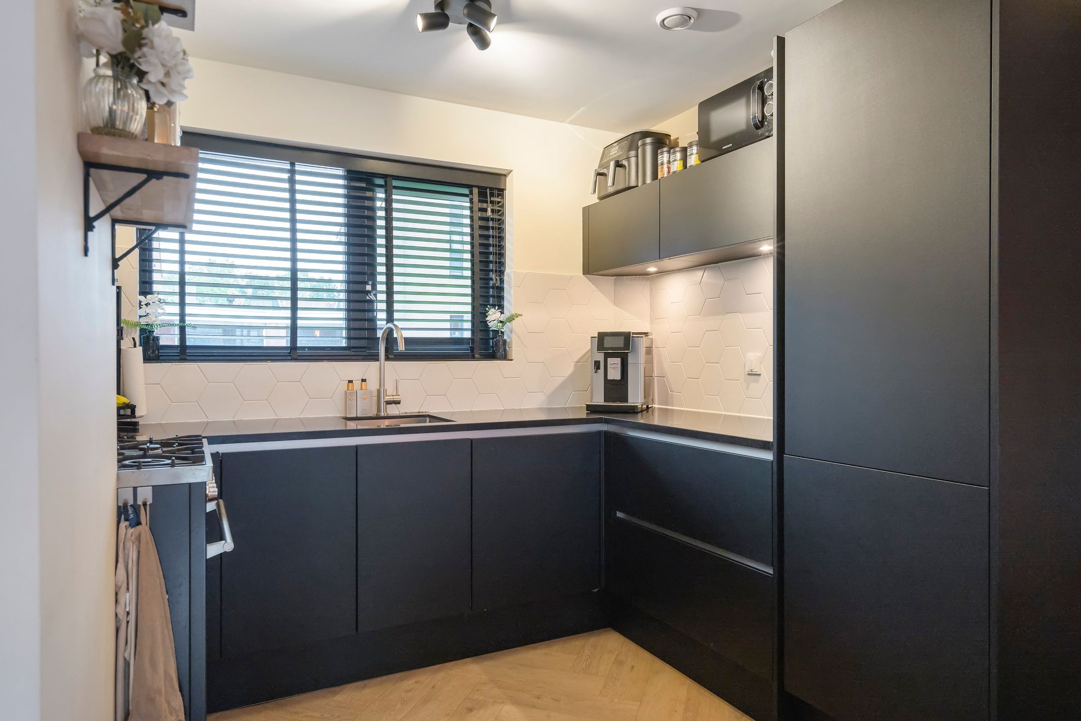 Foto 3 van Lisboa 69